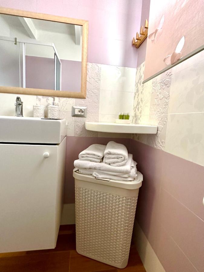 La Casa (Adults Only) Bed & Breakfast Bari Exterior foto